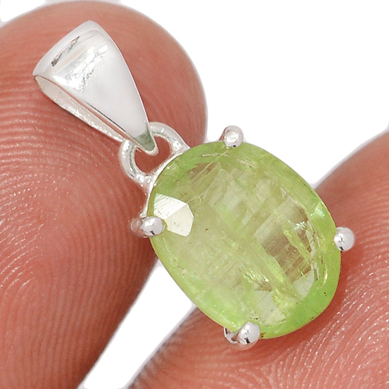 0.7" Claw - Green Kyanite Faceted Pendants - GKFP318