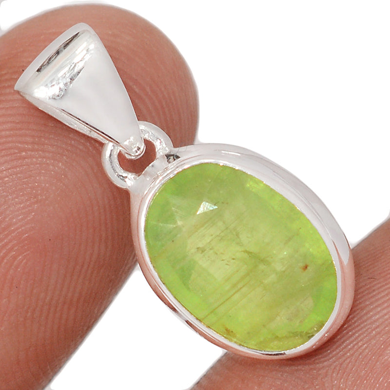 1" Green Kyanite Faceted Pendants - GKFP374