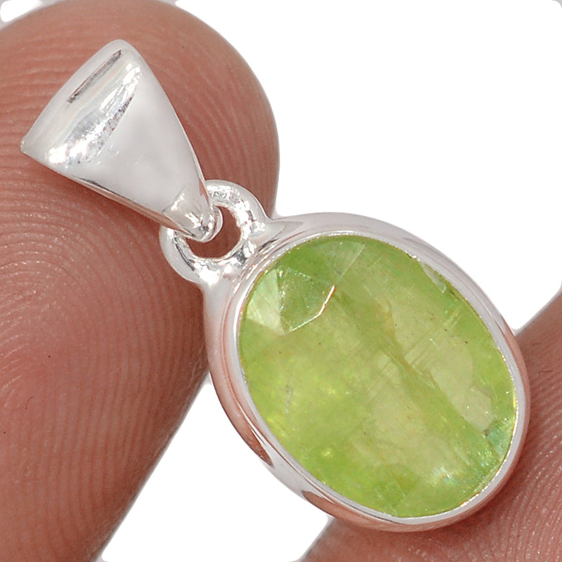 1" Green Kyanite Faceted Pendants - GKFP376