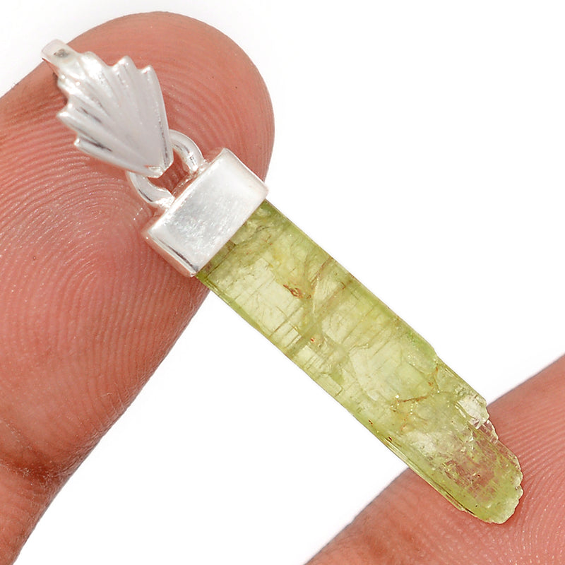 1.5" Green Kyanite Rough Pendants - GKRP515