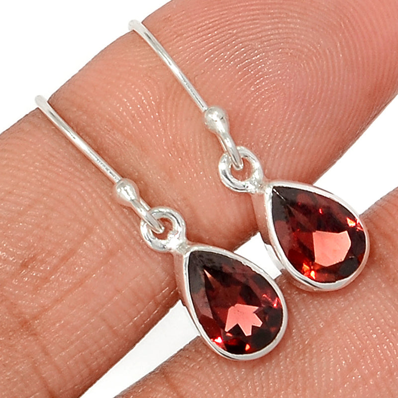 1.1" Garnet Faceted Earrings - GNFE781
