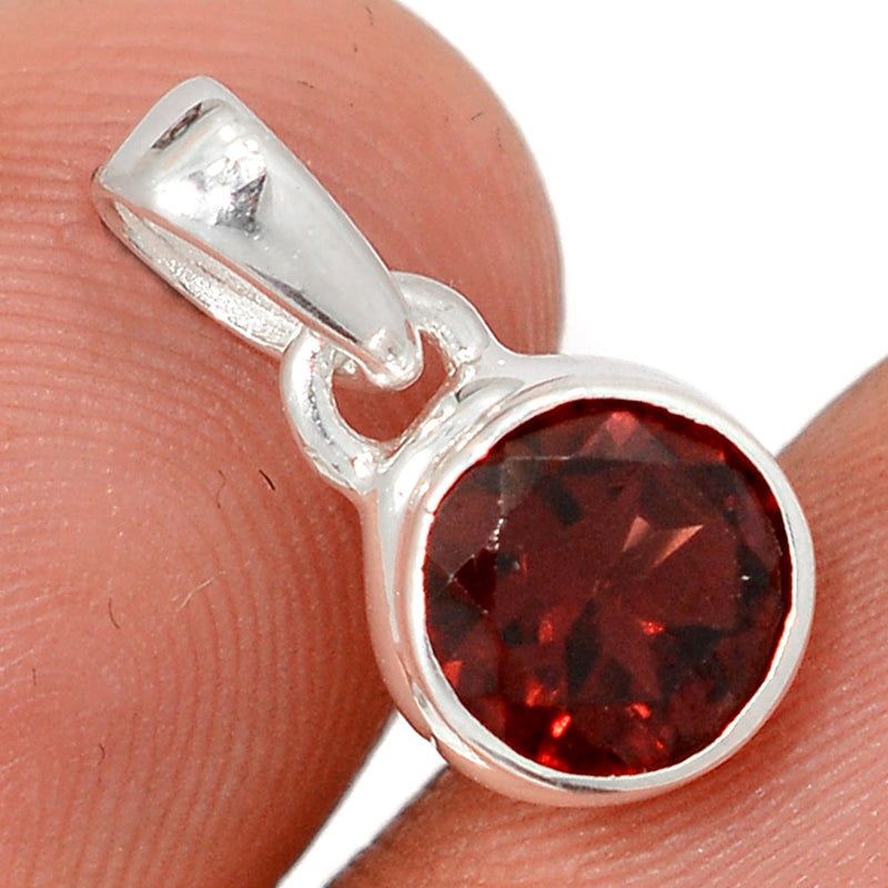 0.6" Garnet Faceted Pendants - GNFP414