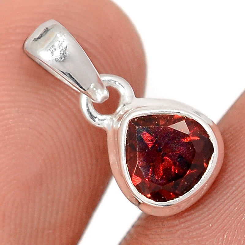 0.6" Garnet Faceted Pendants - GNFP423