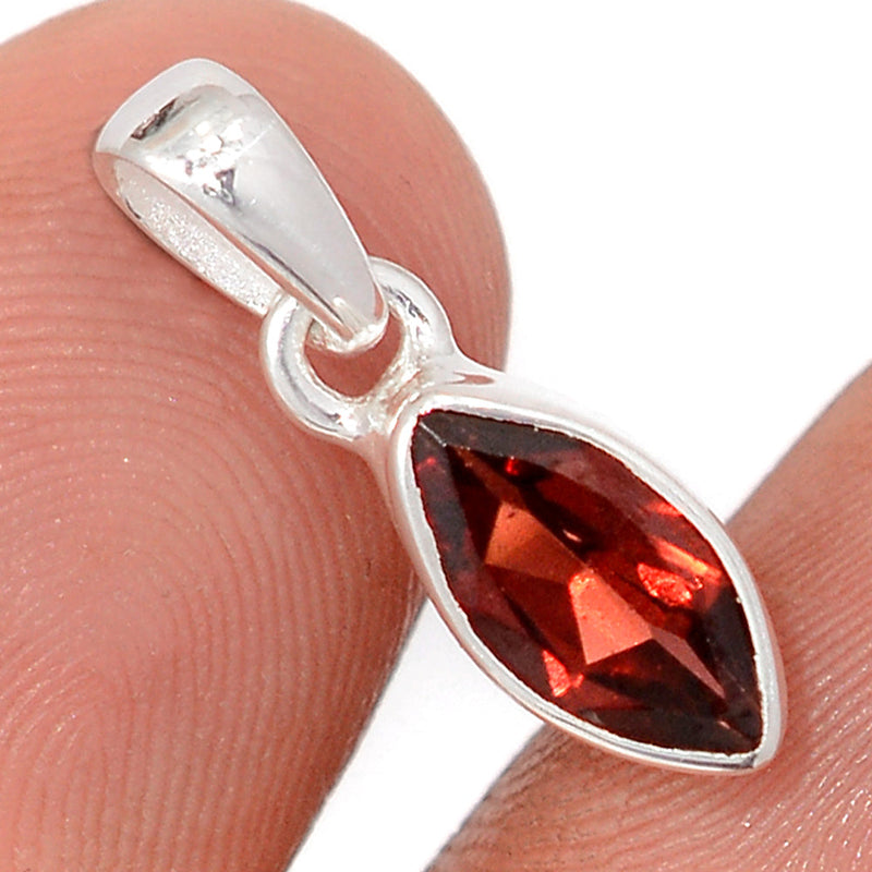 0.7" Garnet Faceted Pendants - GNFP428
