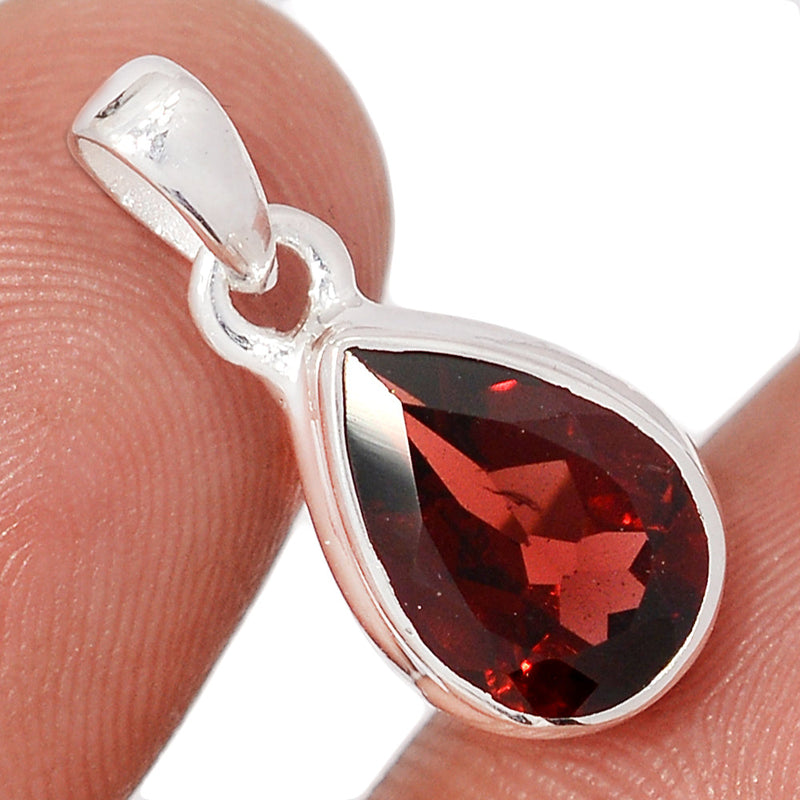 0.8" Garnet Faceted Pendants - GNFP439