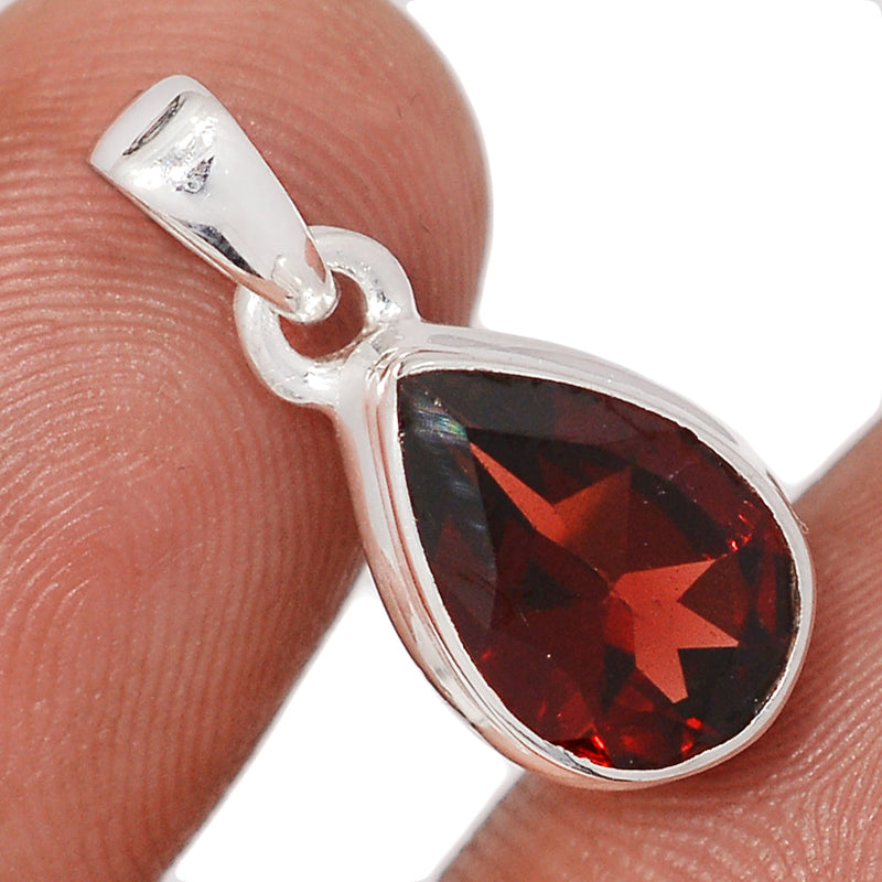 0.8" Garnet Faceted Pendants - GNFP448