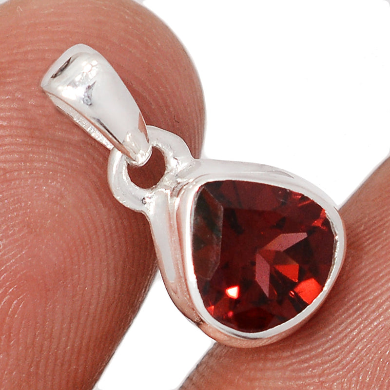 0.7" Garnet Faceted Pendants - GNFP455