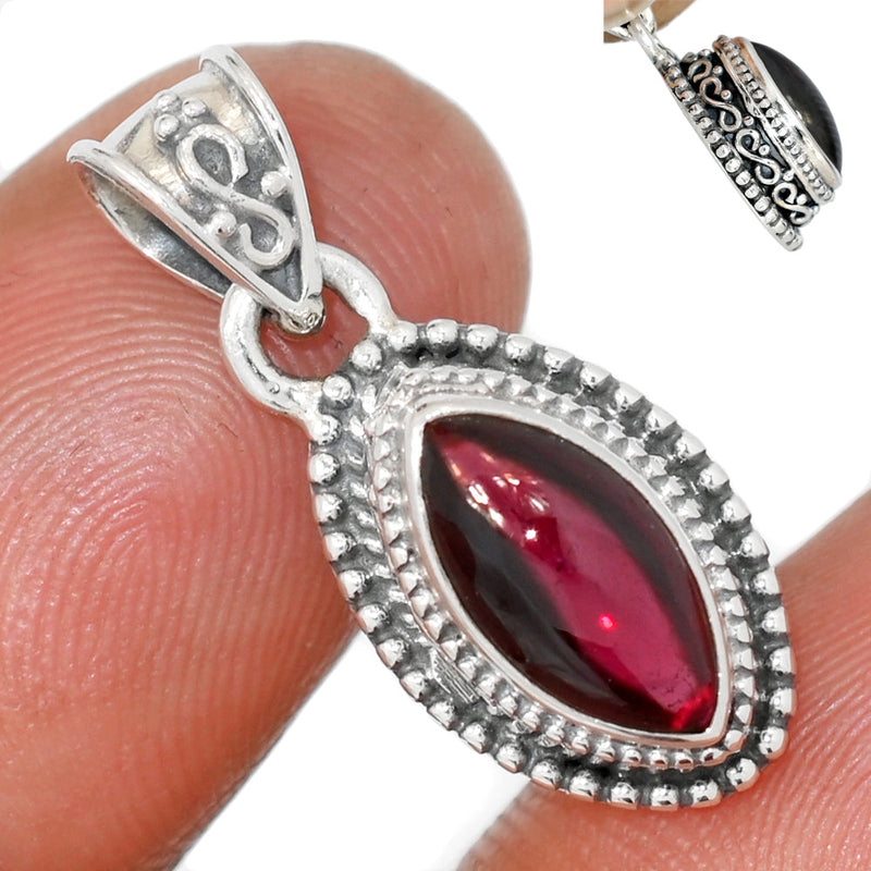 1" Fine Filigree - Garnet Cab Pendants - GRCP431