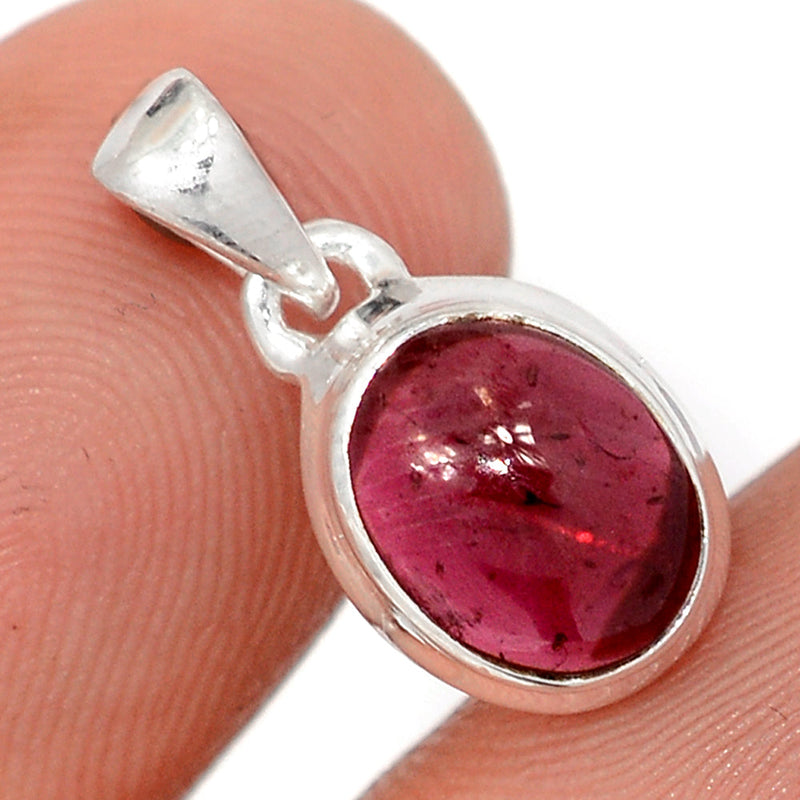 0.7" Garnet Cabochon Pendants - GRCP452