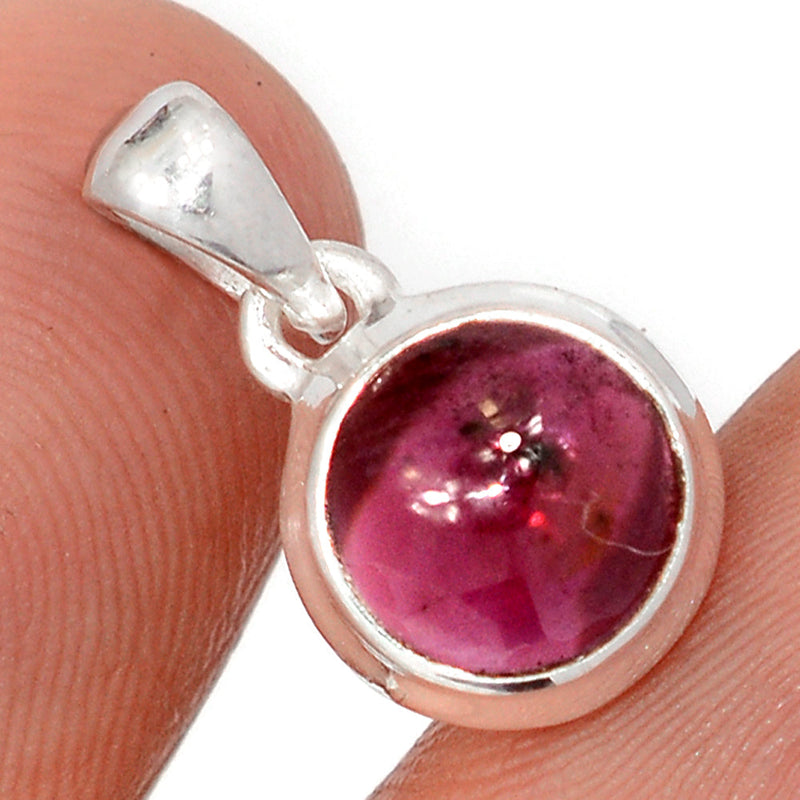 0.6" Garnet Cabochon Pendants - GRCP480