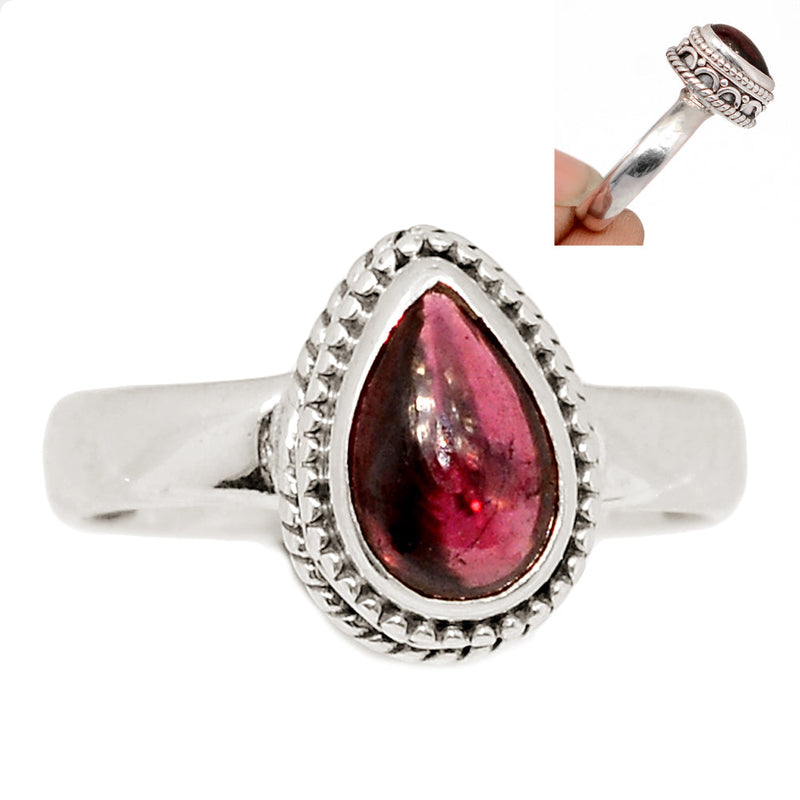 Fine Filigree - Garnet Cabochon Ring - GRCR1020