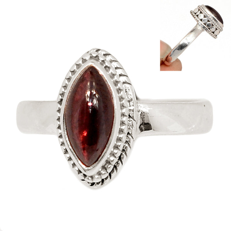 Fine Filigree - Garnet Cabochon Ring - GRCR997