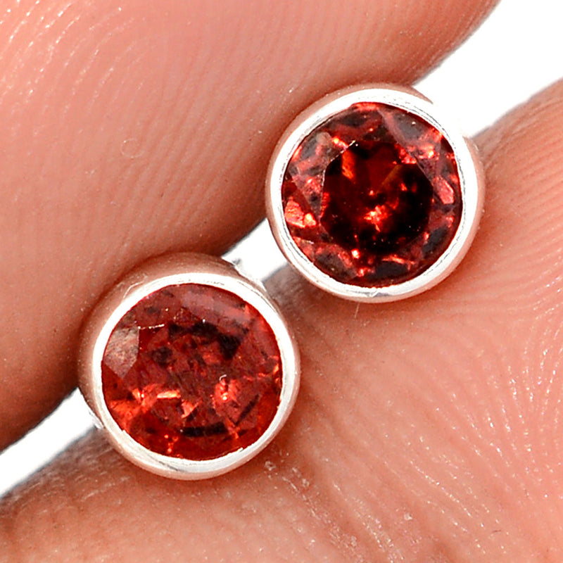 Garnet Faceted Studs - GRFS725