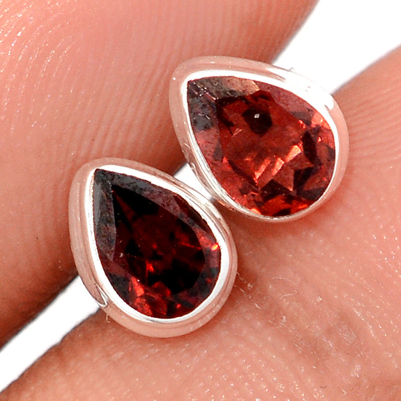 Garnet Faceted Studs - GRFS727