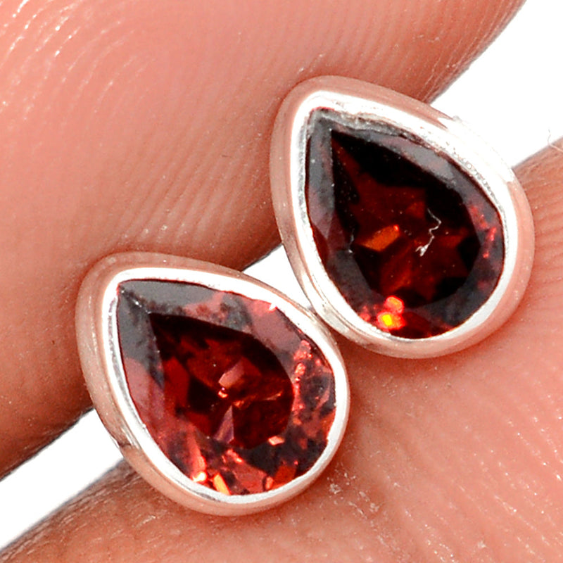 Garnet Faceted Studs - GRFS735