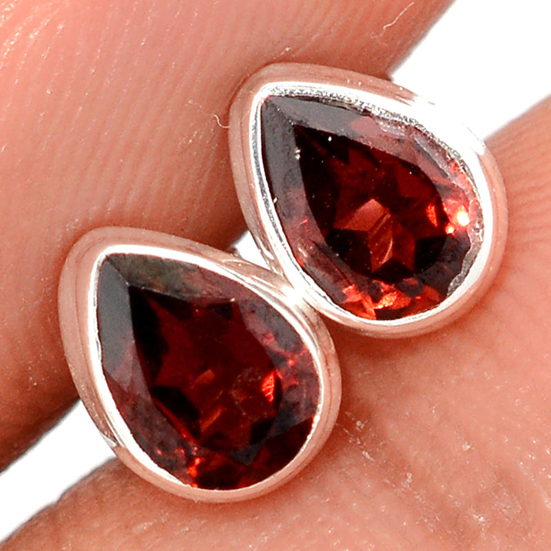 Garnet Faceted Studs - GRFS737