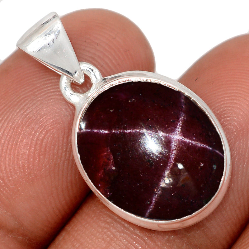 1.1" Garnet Star Pendants - GSTP480