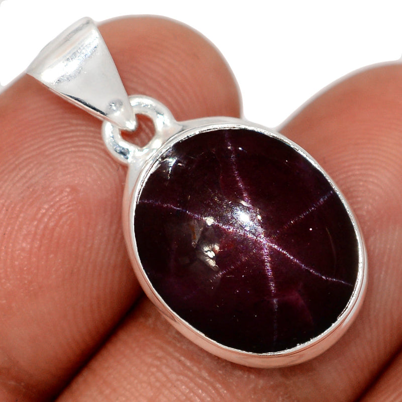 1.1" Garnet Star Pendants - GSTP497