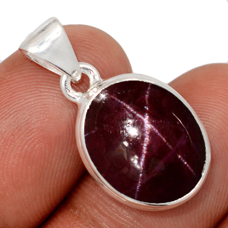 1.1" Garnet Star Pendants - GSTP501