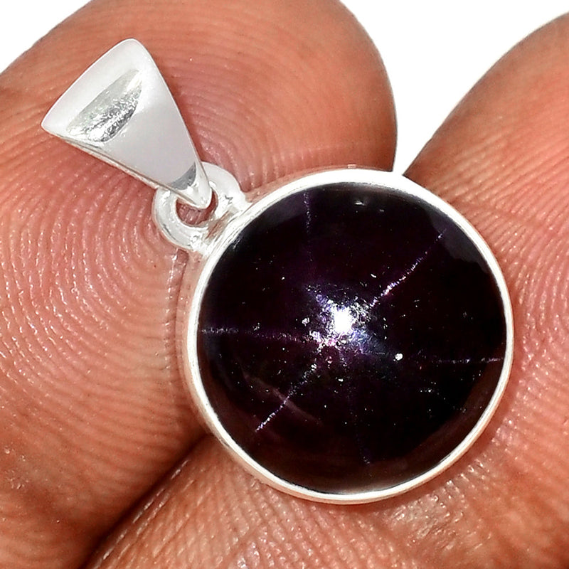 1" Garnet Star Pendants - GSTP529