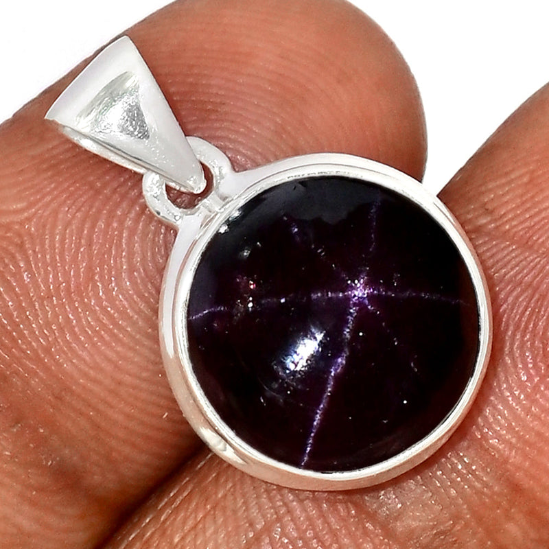 1" Garnet Star Pendants - GSTP532