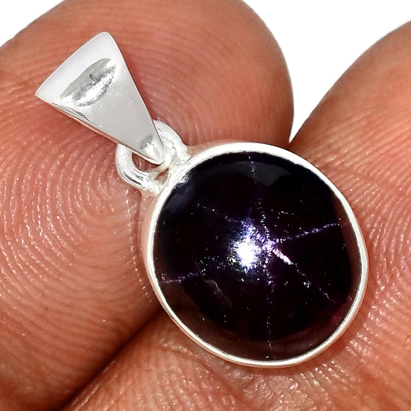 0.8" Garnet Star Pendants - GSTP544