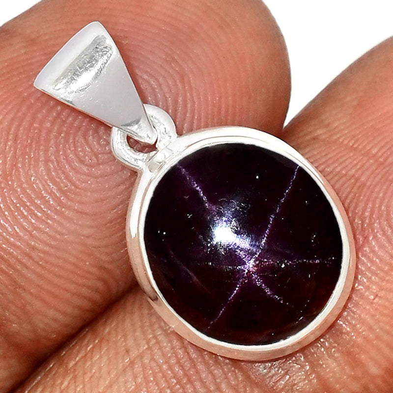 1" Garnet Star Pendants - GSTP545