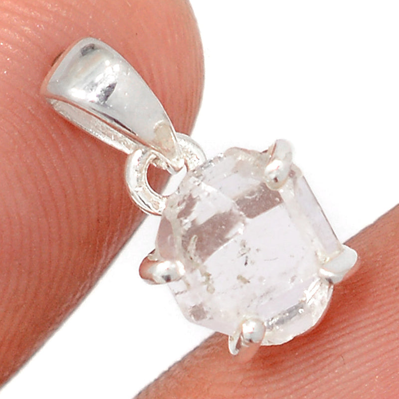 0.6" Claw - Herkimer Diamond Pendants - HKDP3237