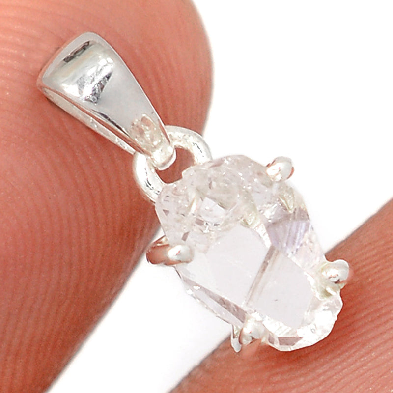 0.6" Claw - Herkimer Diamond Pendants - HKDP3244
