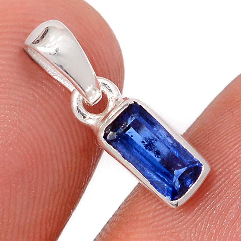 0.7" Kyanite Faceted Pendants - KYFP624