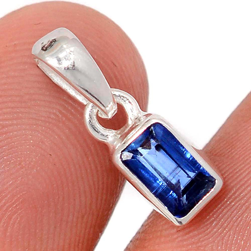 0.6" Kyanite Faceted Pendants - KYFP628