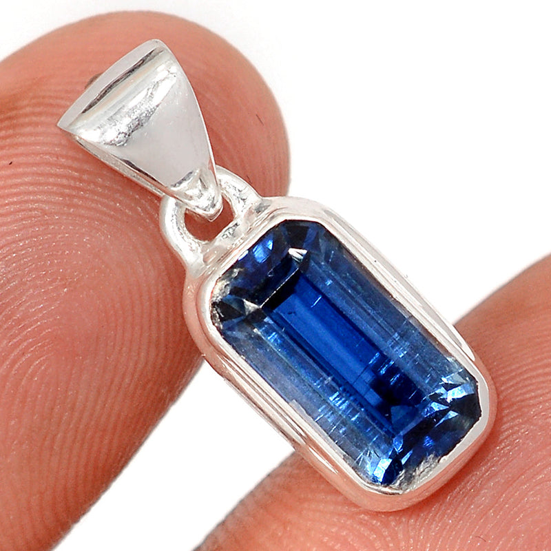 1" Kyanite Faceted Pendants - KYFP639