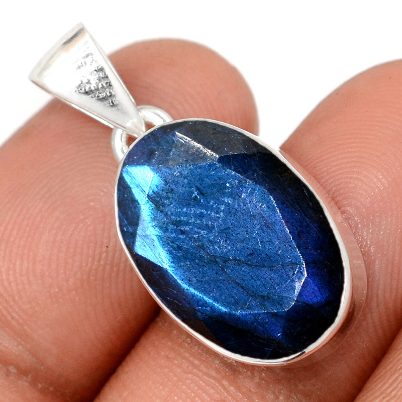 1.2" Labradorite Faceted Pendants - LBFP1191