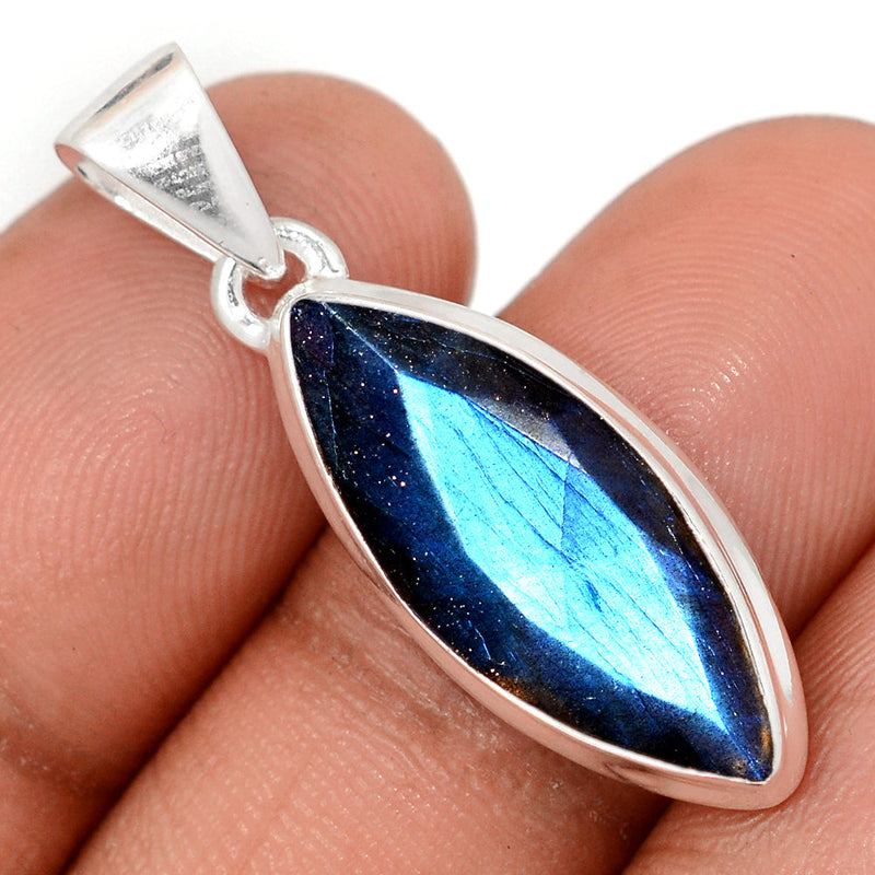 1.3" Labradorite Faceted Pendants - LBFP1194