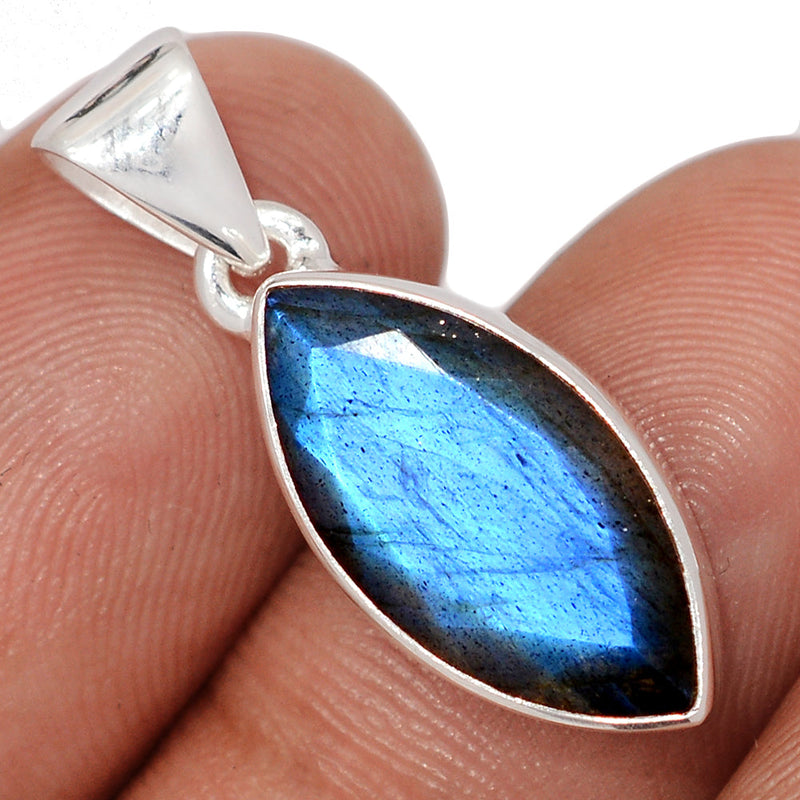 1.1" Labradorite Faceted Pendants - LBFP1215