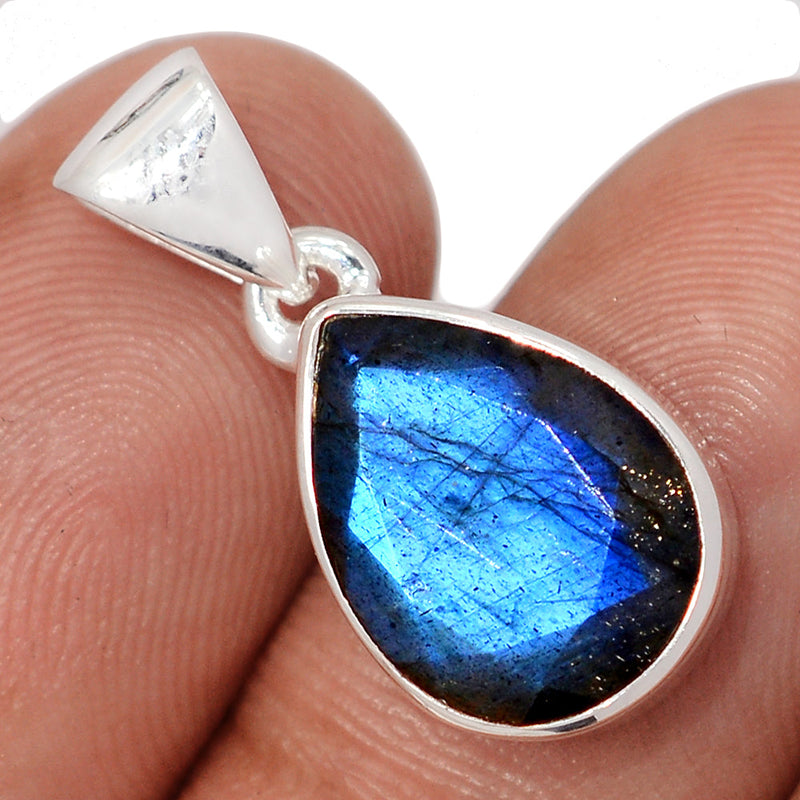 1" Labradorite Faceted Pendants - LBFP1221