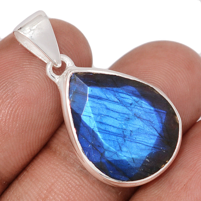 1.2" Labradorite Faceted Pendants - LBFP1239