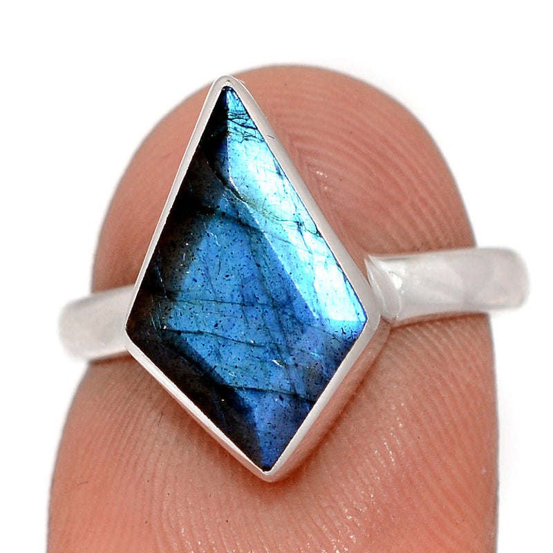 Labradorite Faceted Ring - LBFR1214