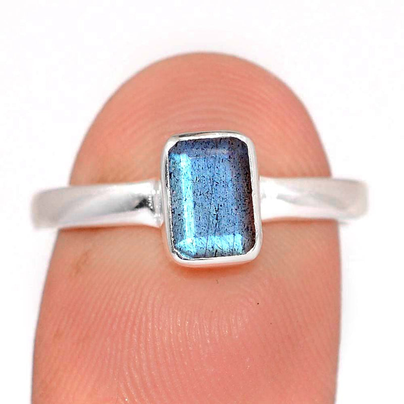 Labradorite Faceted Ring - LBFR1221