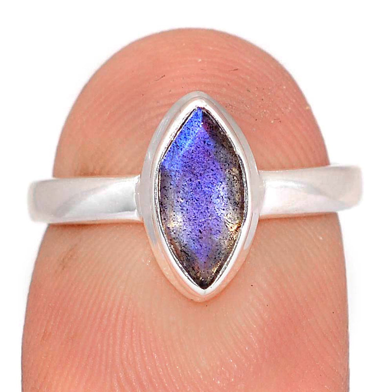 Labradorite Faceted Ring - LBFR1223