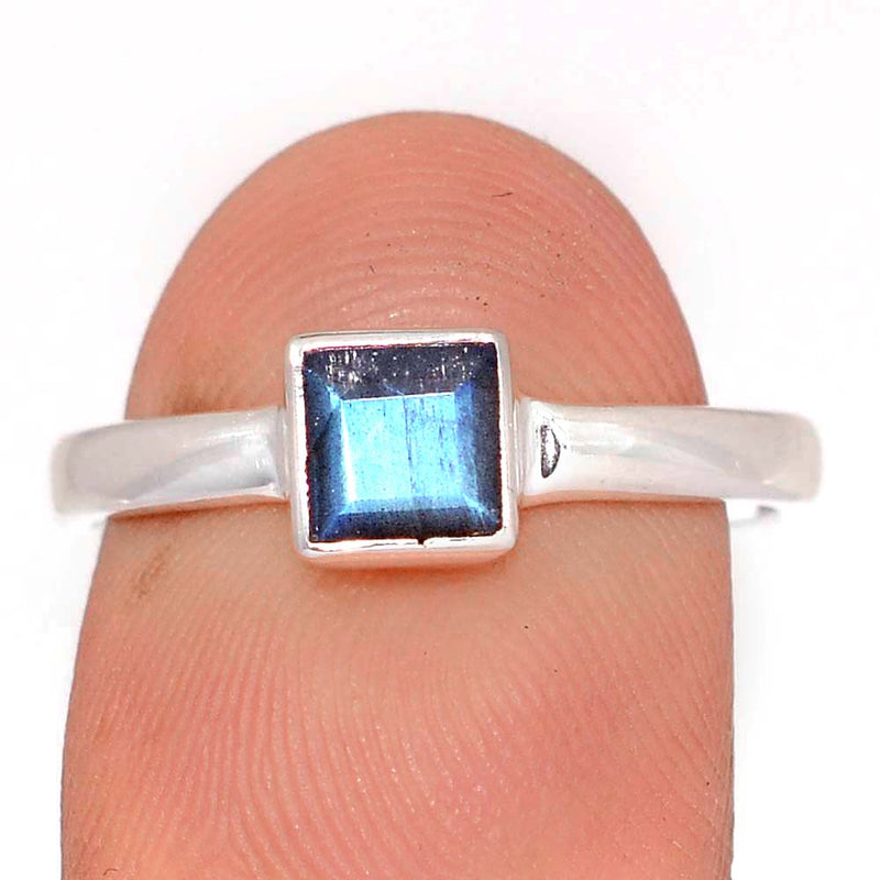 Labradorite Faceted Ring - LBFR1226