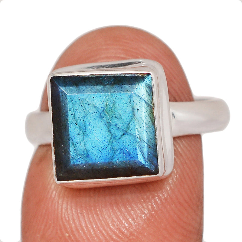 Labradorite Faceted Ring - LBFR1239