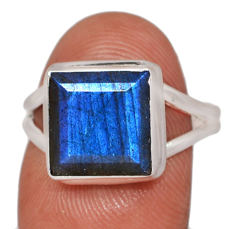 Labradorite Faceted Ring - LBFR1242