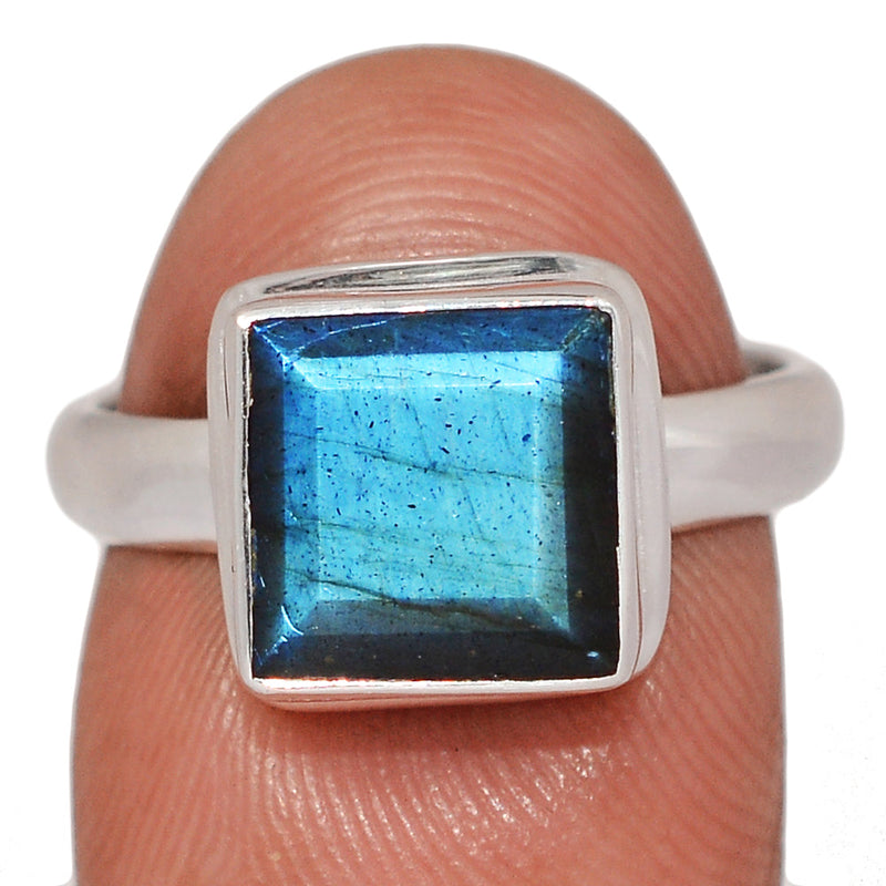 Labradorite Faceted Ring - LBFR1250