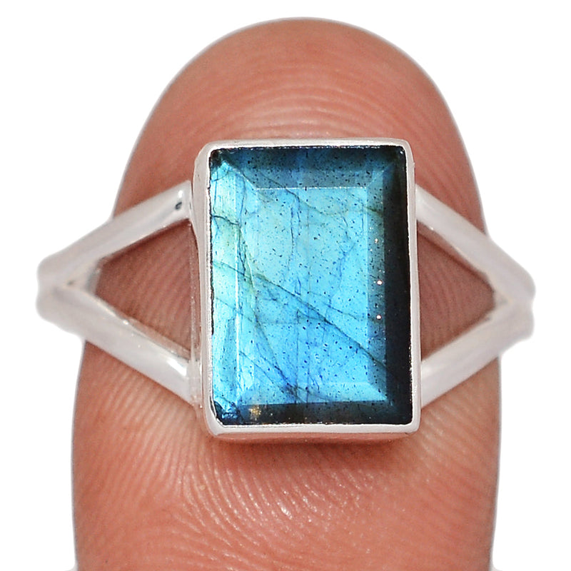 Labradorite Faceted Ring - LBFR1254