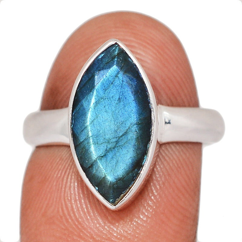 Labradorite Faceted Ring - LBFR1259