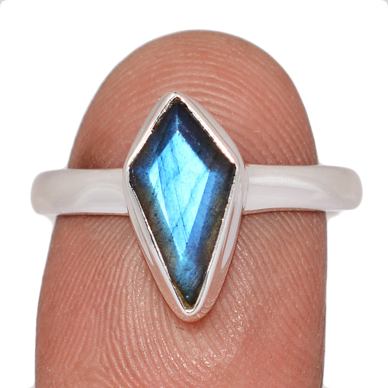 Labradorite Faceted Ring - LBFR1301