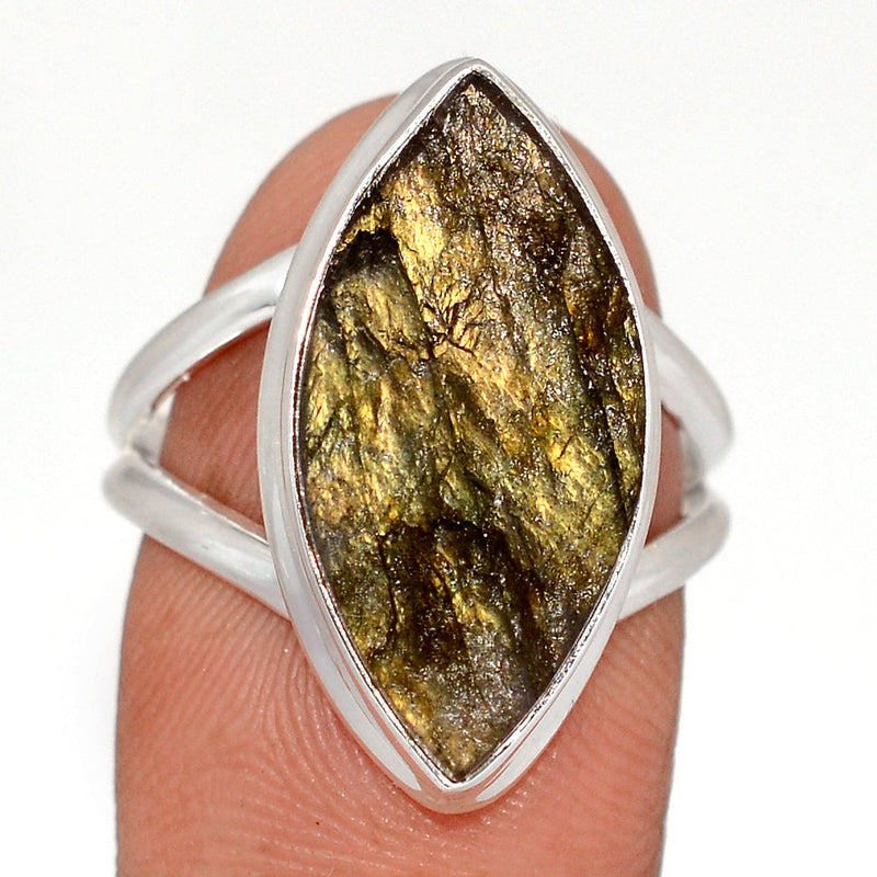Labradorite Rough Ring - LBRR1212