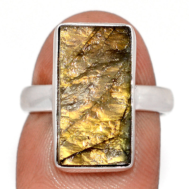 Labradorite Rough Ring - LBRR1271