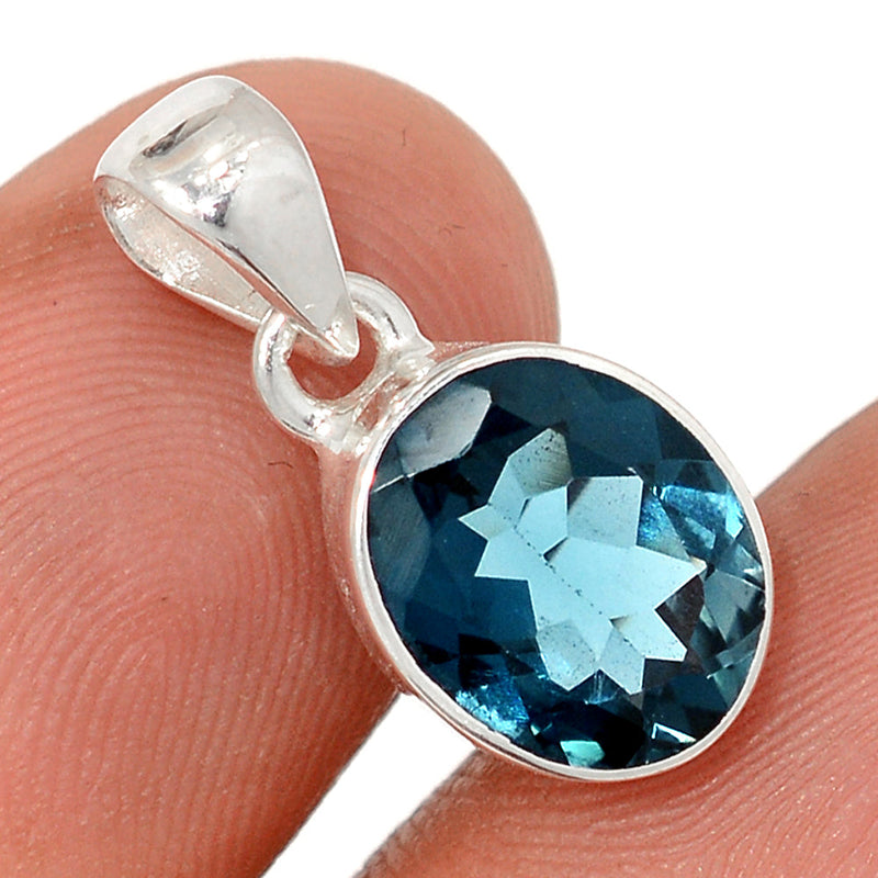 0.8" London Blue Topaz Pendants - LBTP77